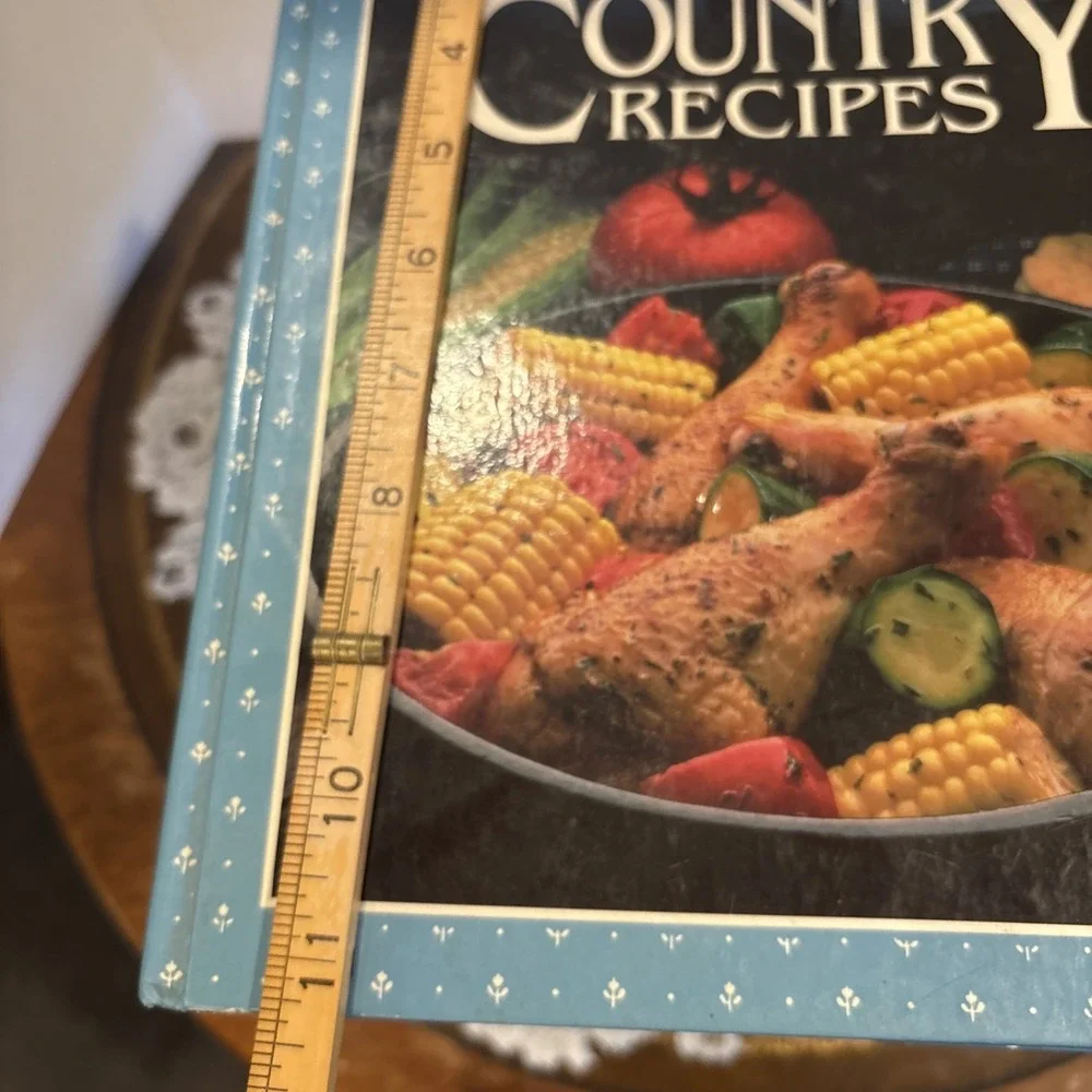 Vintage Land O Lakes Treasury of Country Recipes Hardcover Cookbook